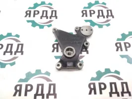 Кронштейн шкива вентилятора (ЯМЗ) - Артикул 650-1308063